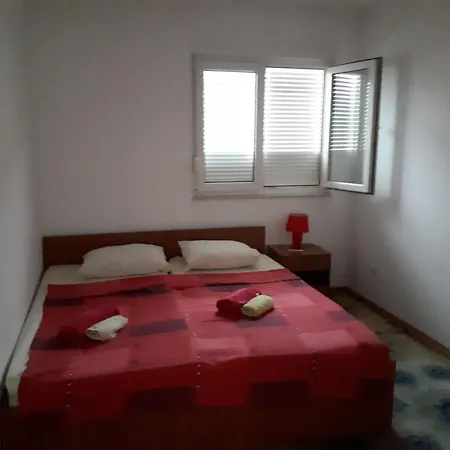 Cuprija Apartment *